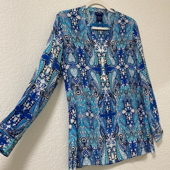 Doncaster Too Silk Paisley Print business casual - Picture 5 of 12